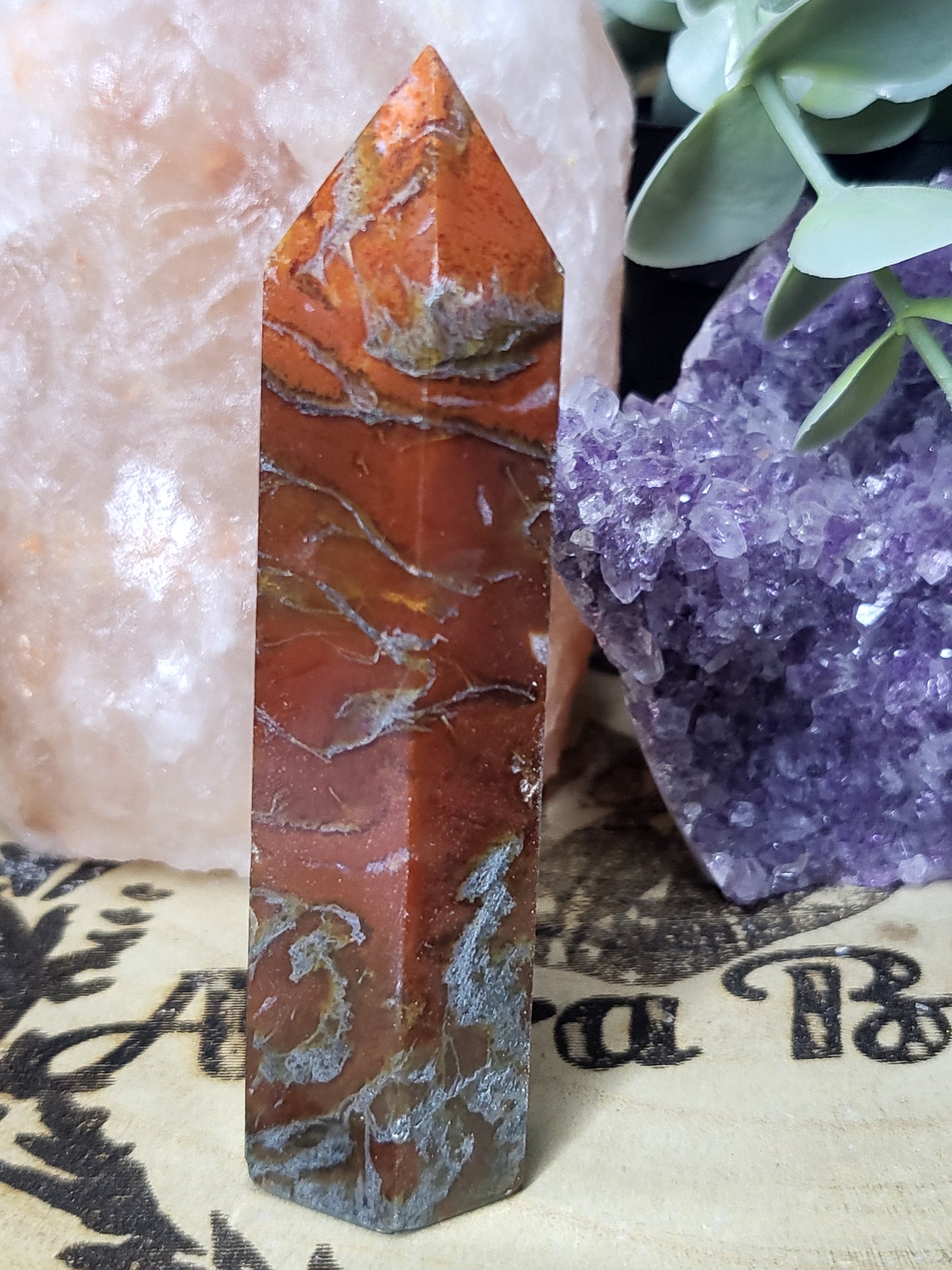 Red moss agate point