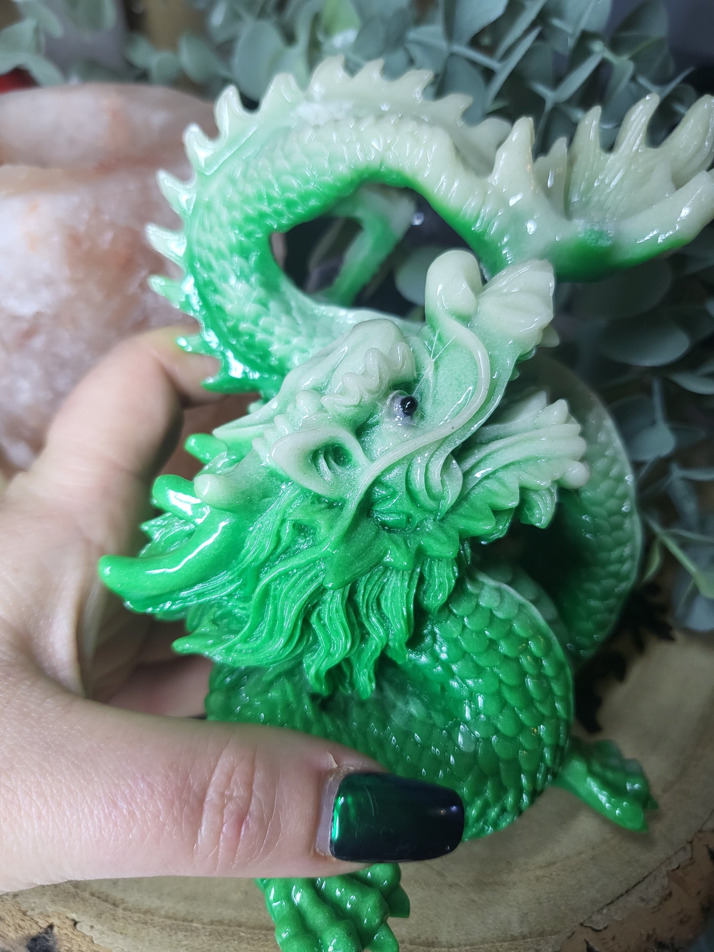 Glow in dark resin dragon (broken claw)