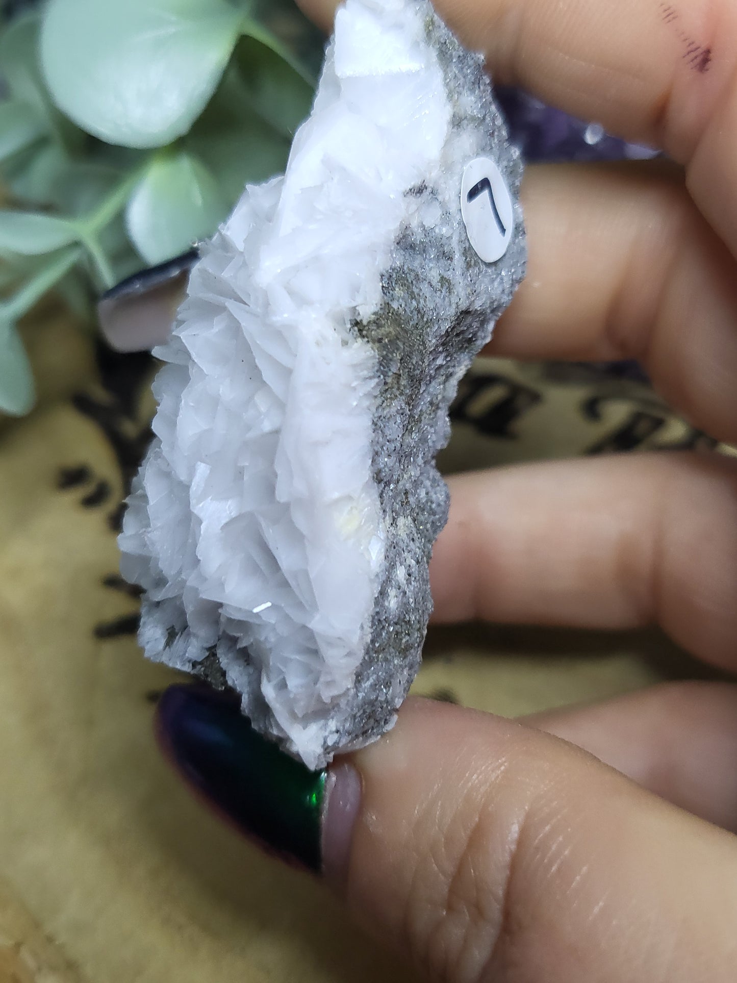 Rose white calcite