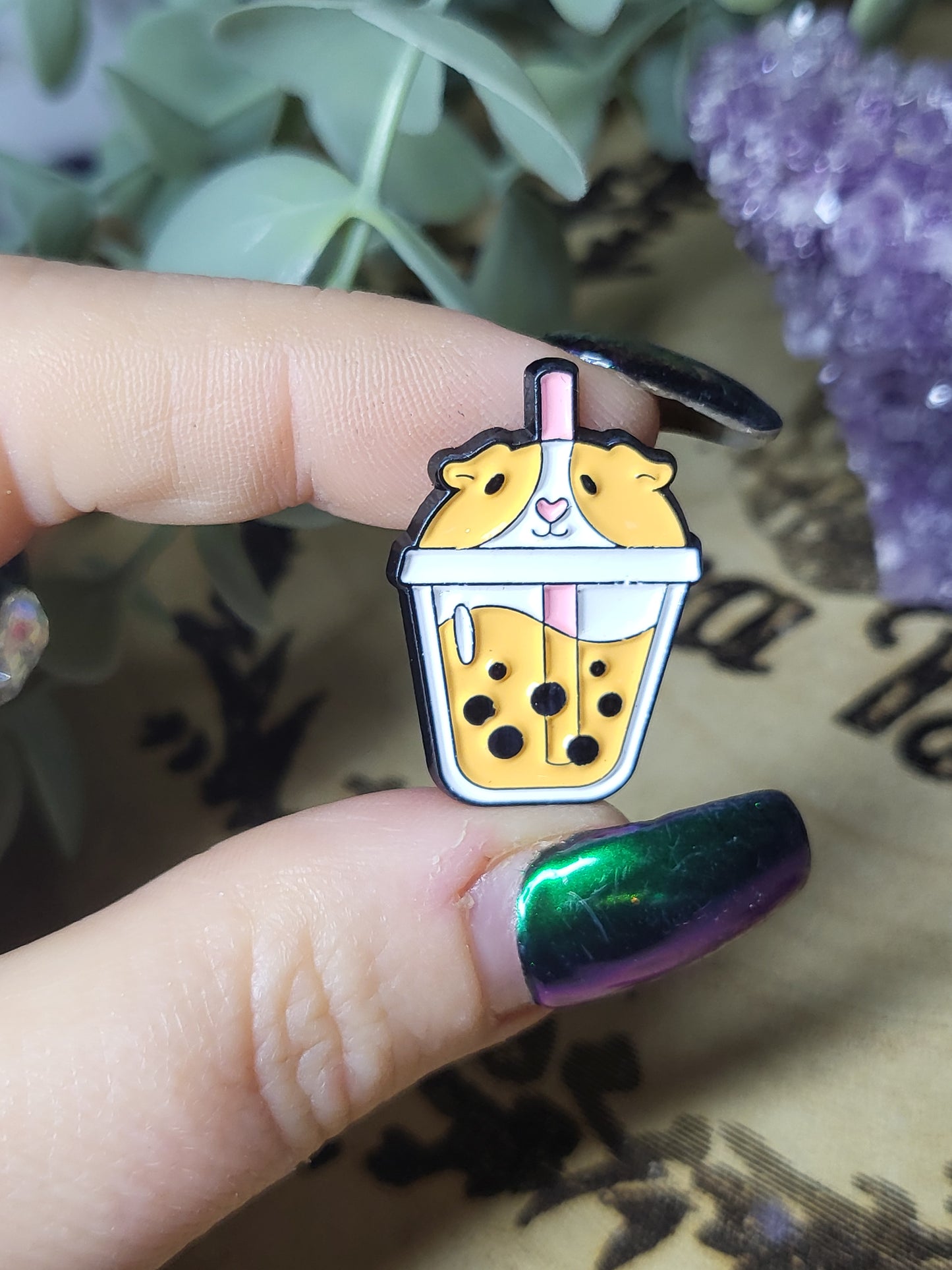 Guinea pig boba pin