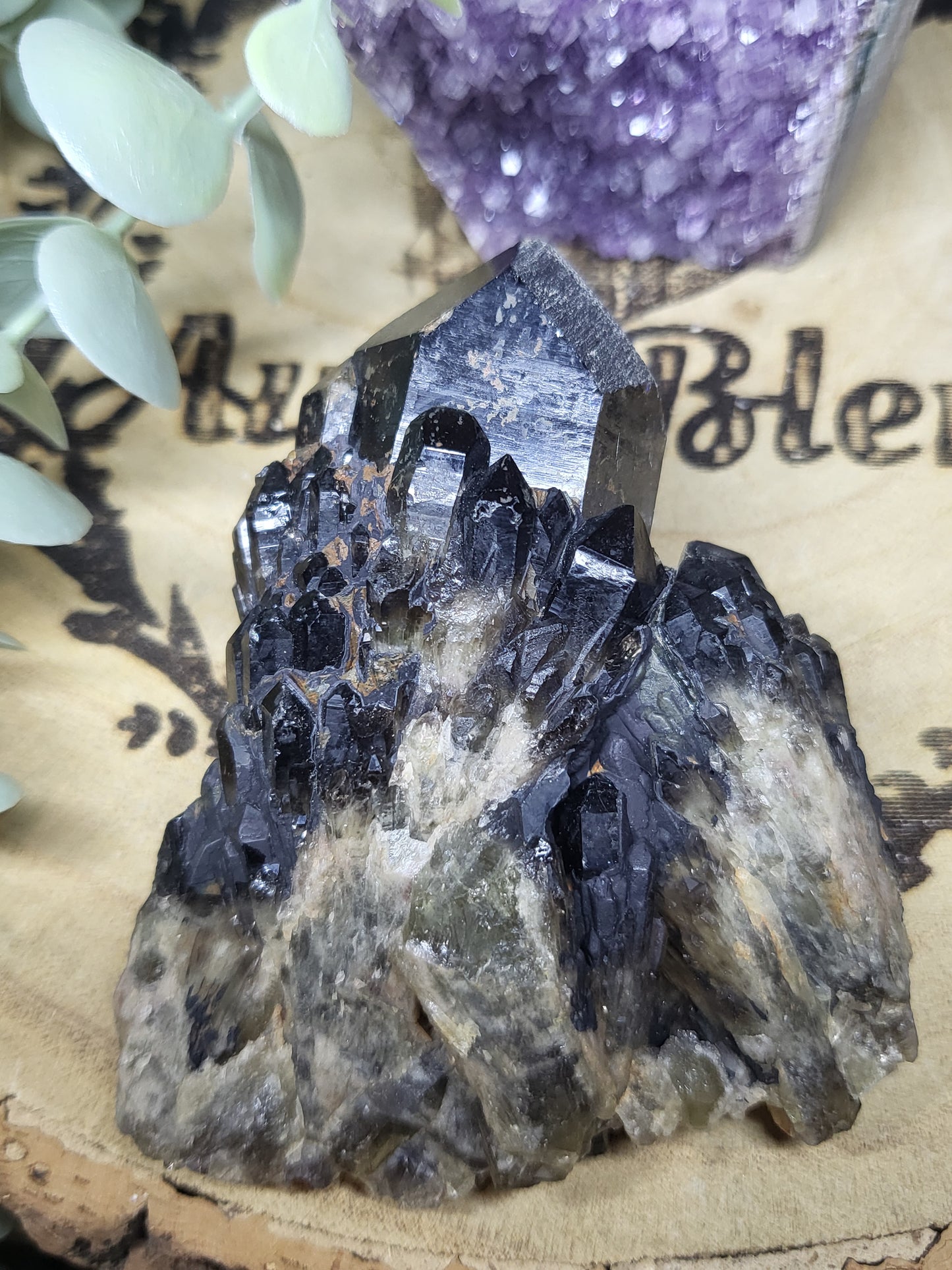 Smokey citrine quartz cluster