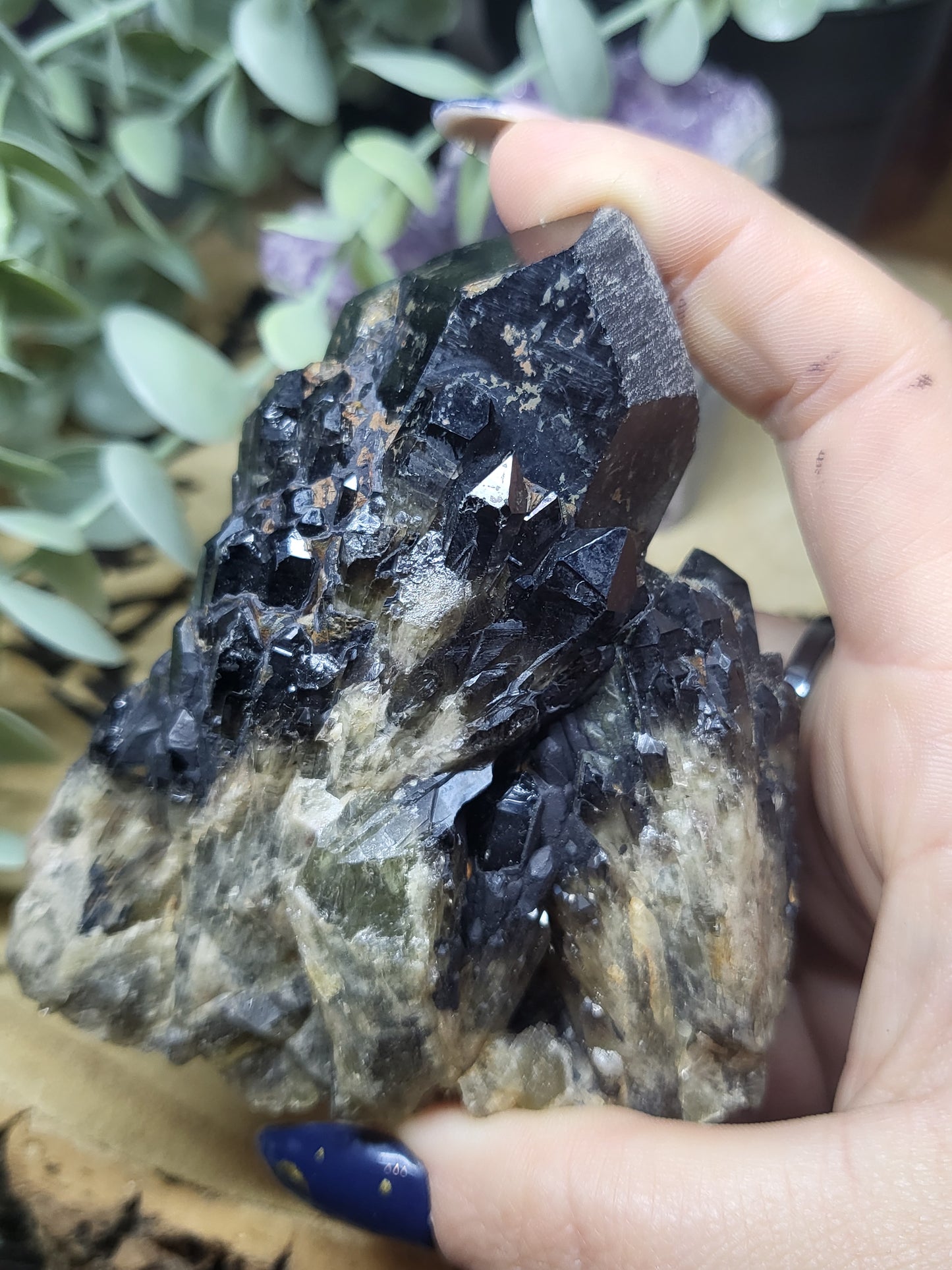 Smokey citrine quartz cluster