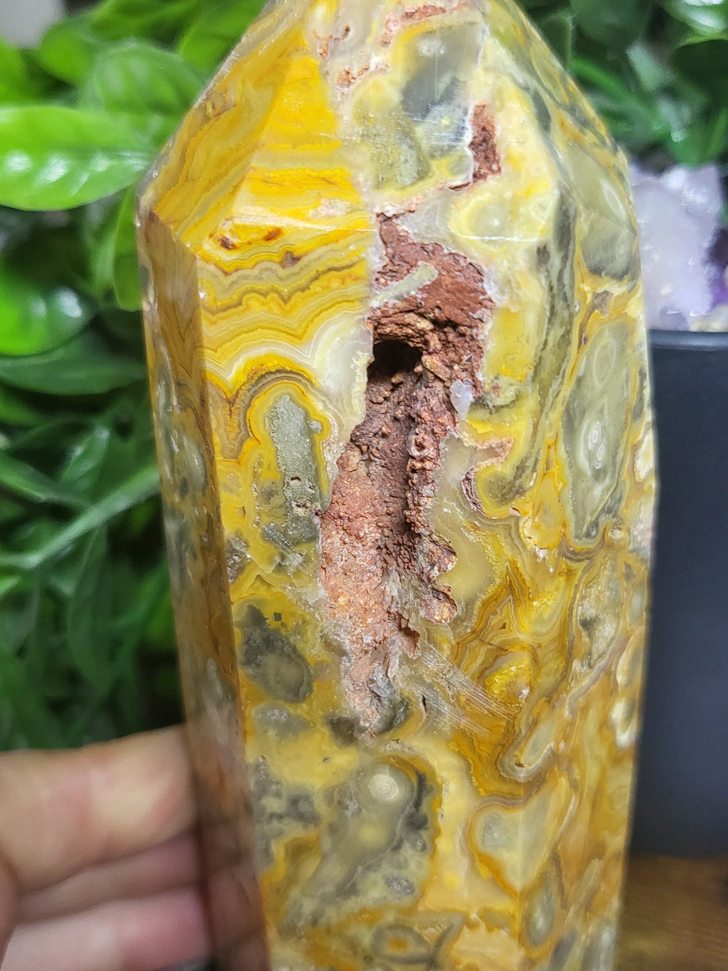 Crazy lace agate tower