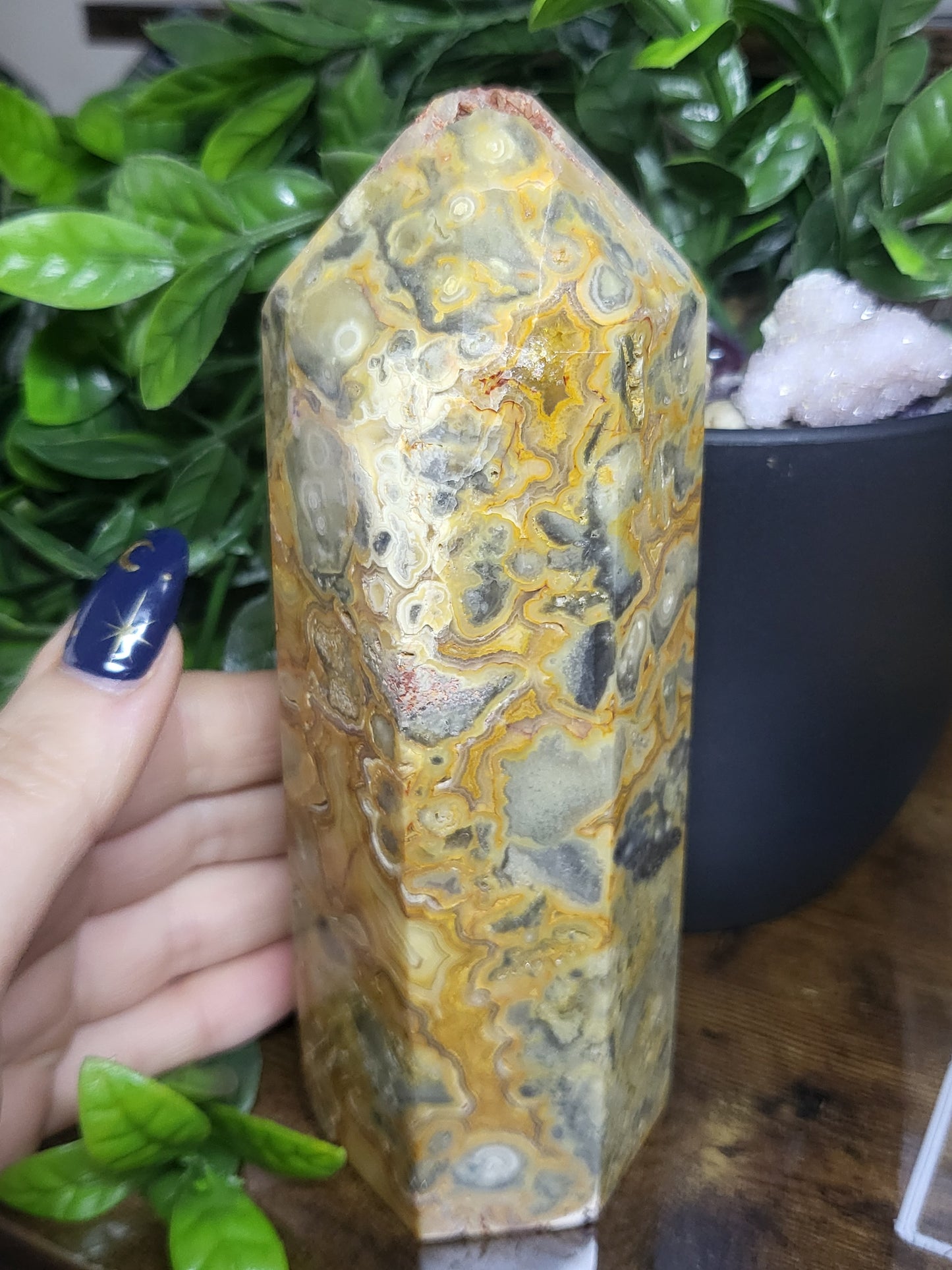 Crazy lace agate tower