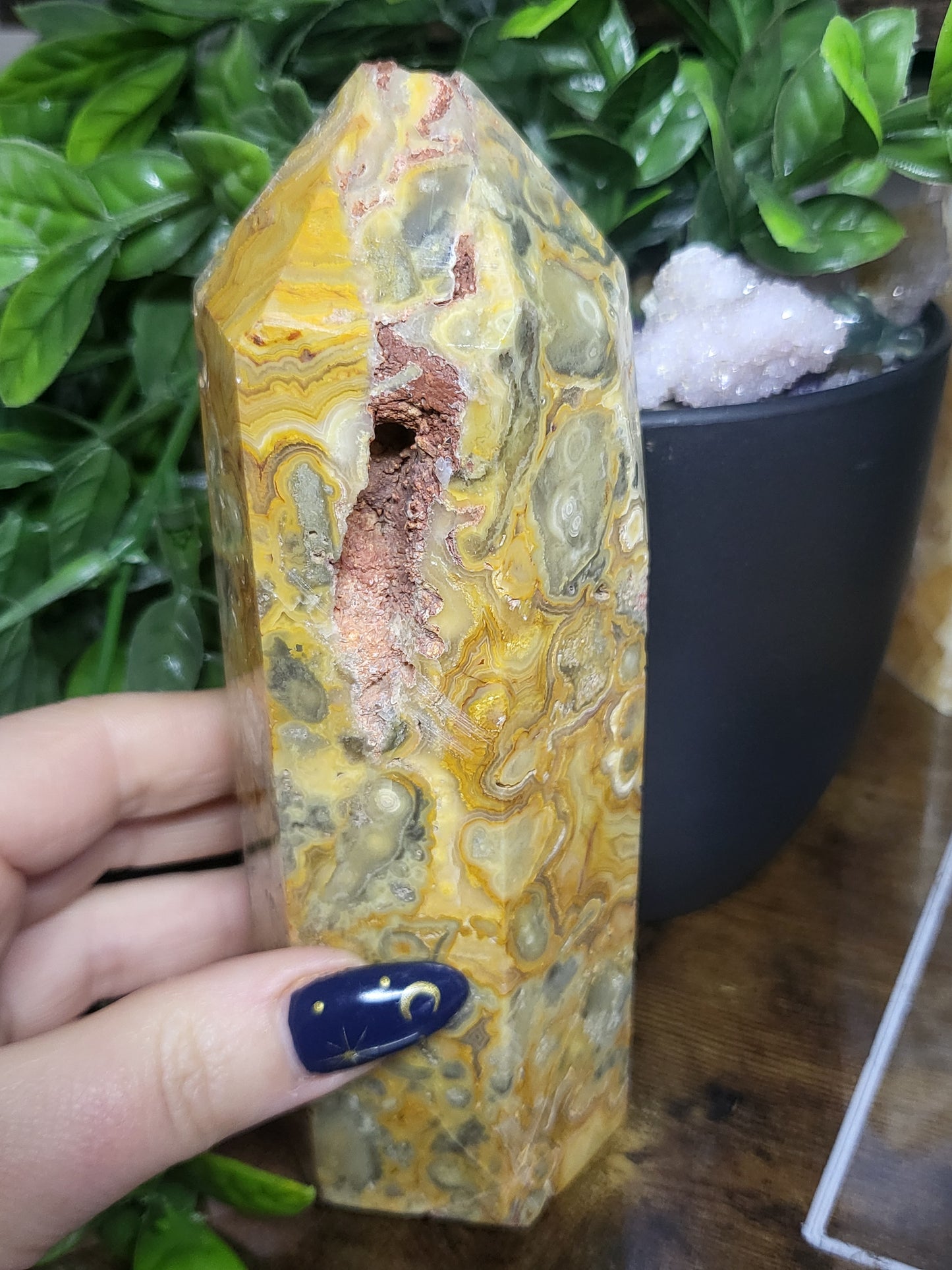 Crazy lace agate tower