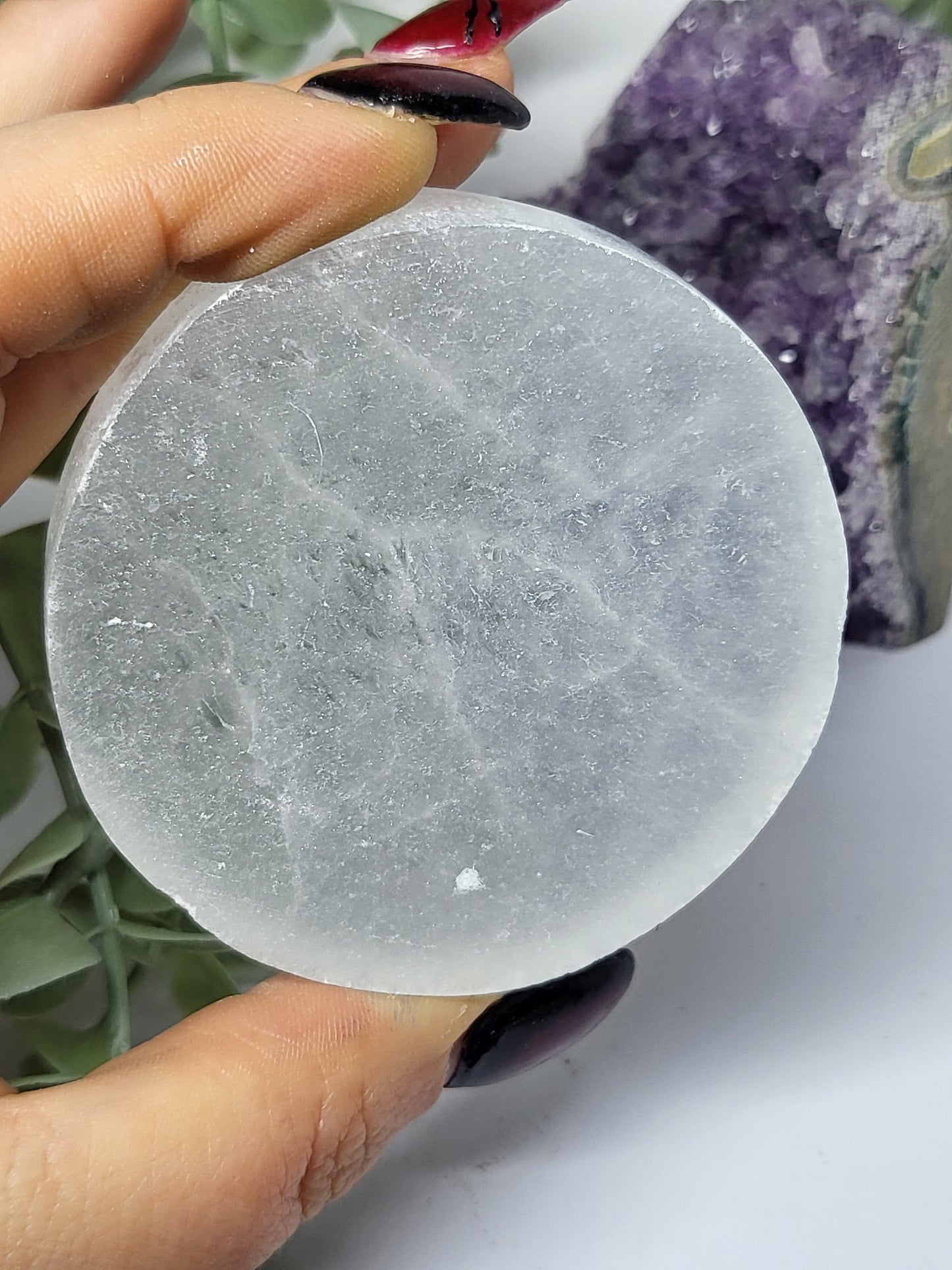 Selenite (satin spa) charging plate