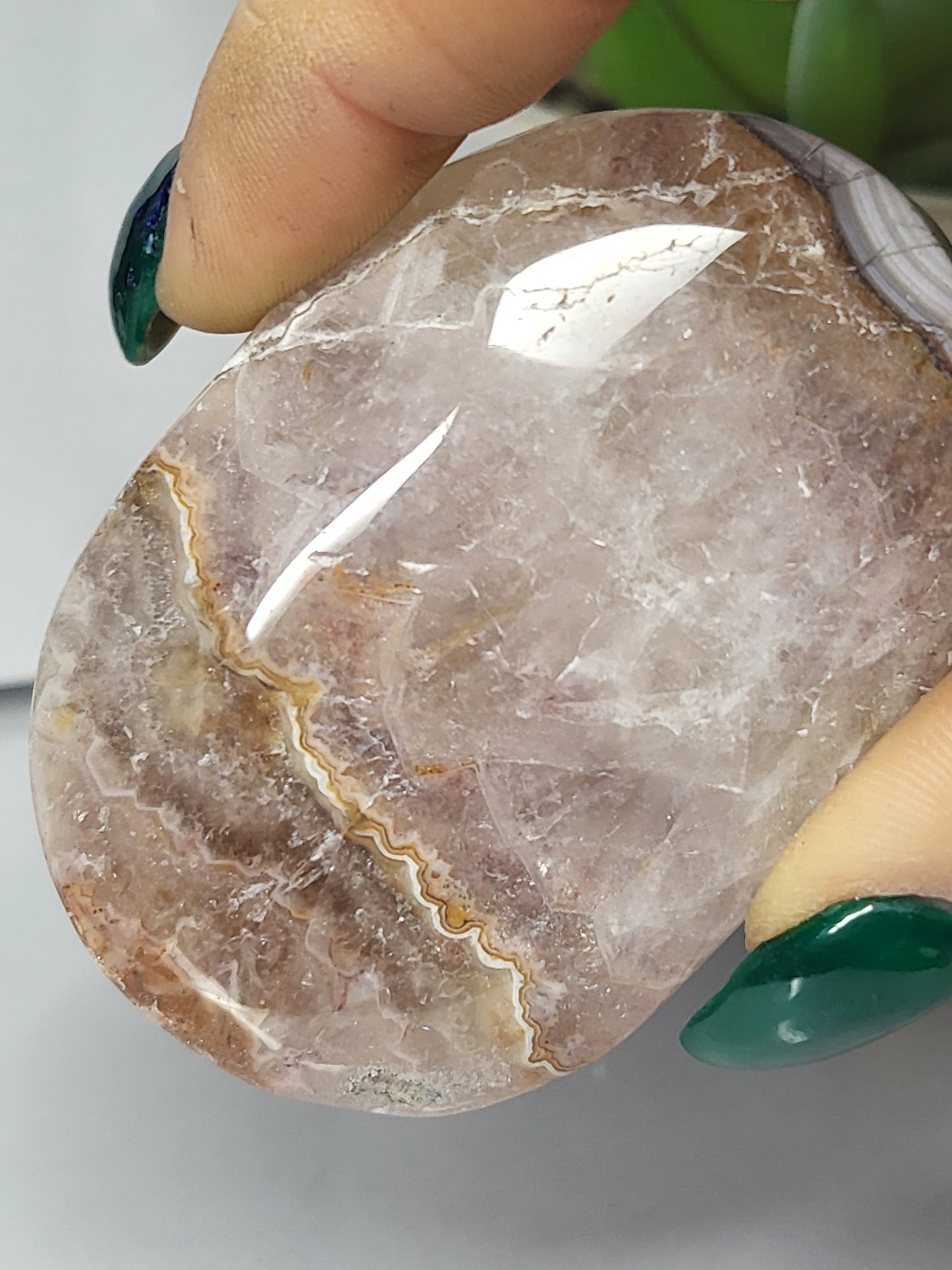 Amethyst and agate palmstone