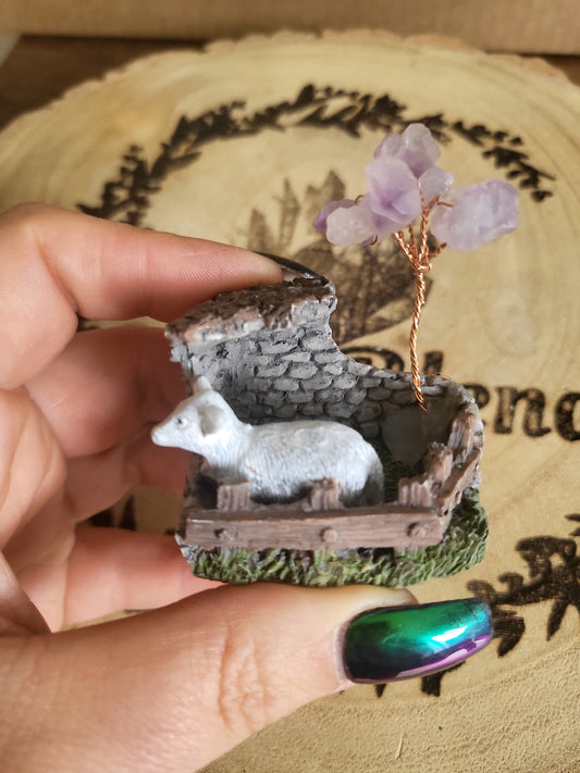 Amethyst chip tree lamb