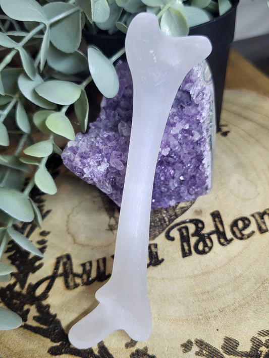 Satin spar Bone