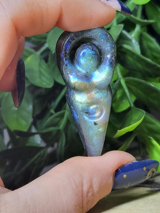 Labradorite Goddess