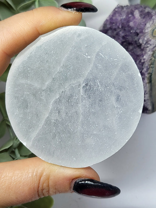 Selenite (satin spa)  charging plate