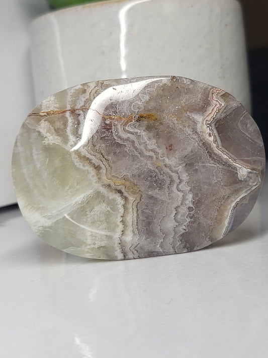 Amethyst and agate palmstone