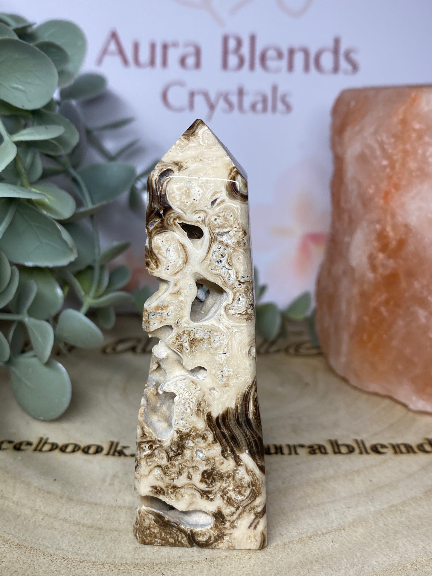 Chocolate calcite point