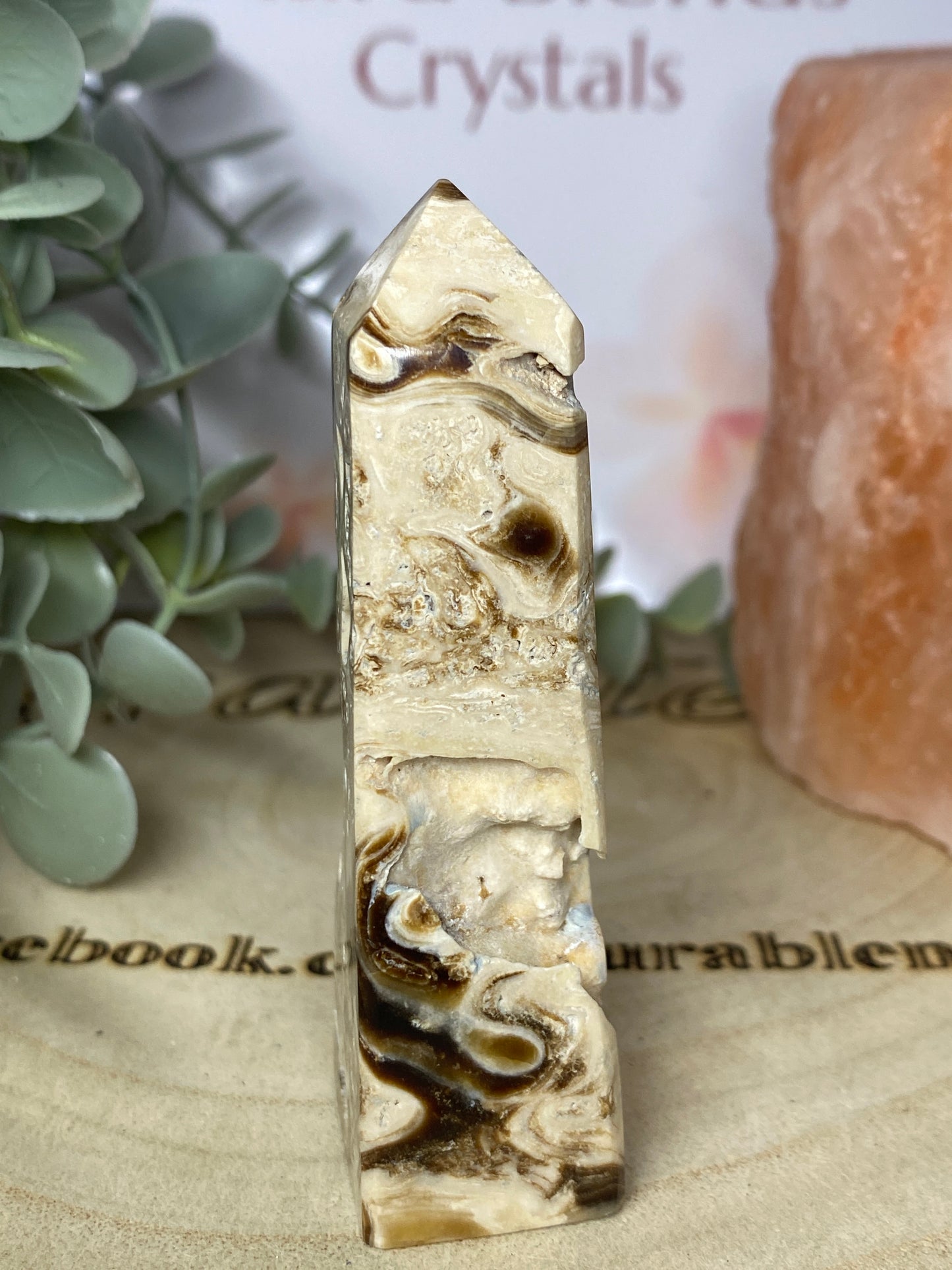 Chocolate calcite point