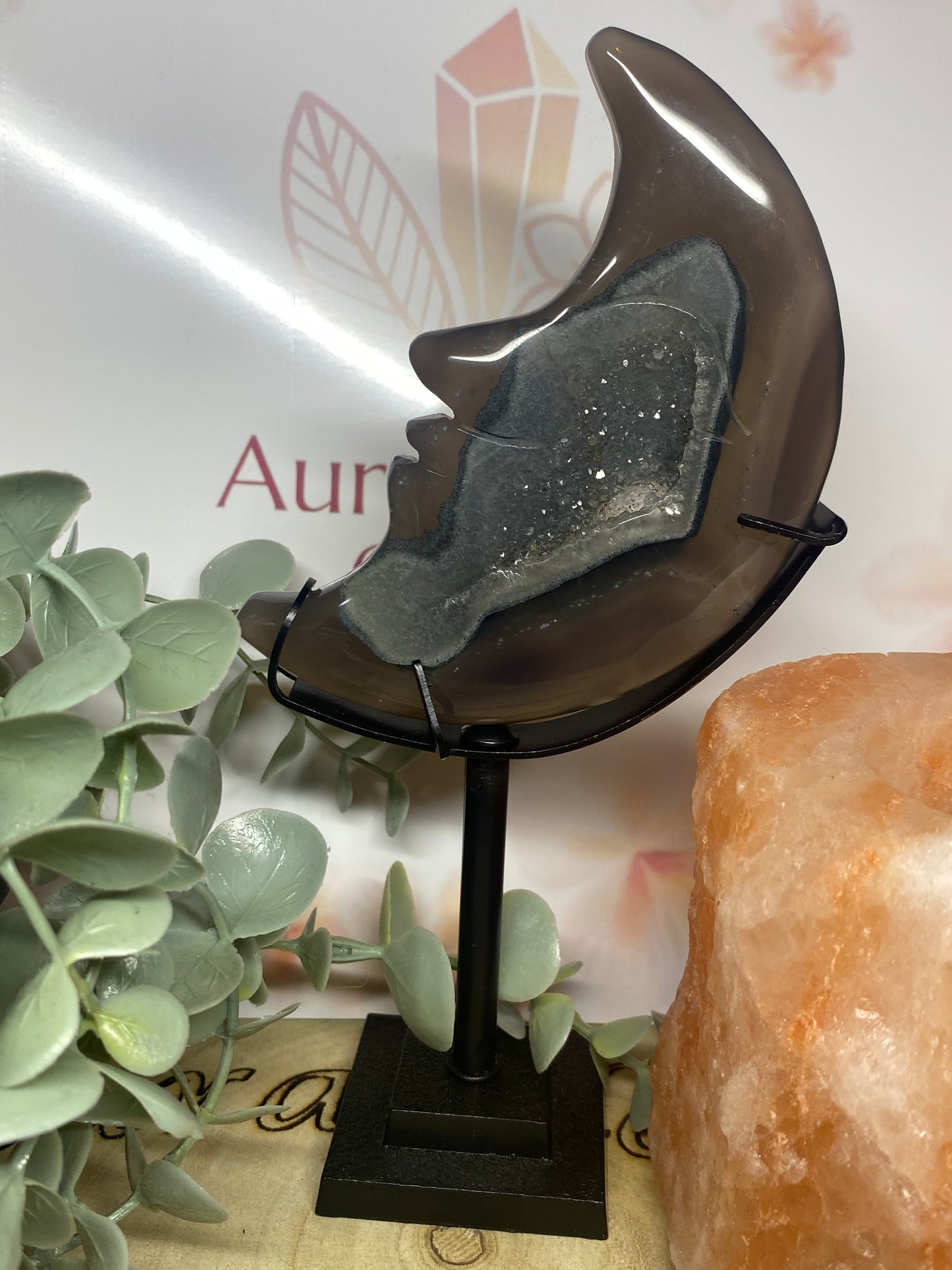 Druzy Agate moon in stand