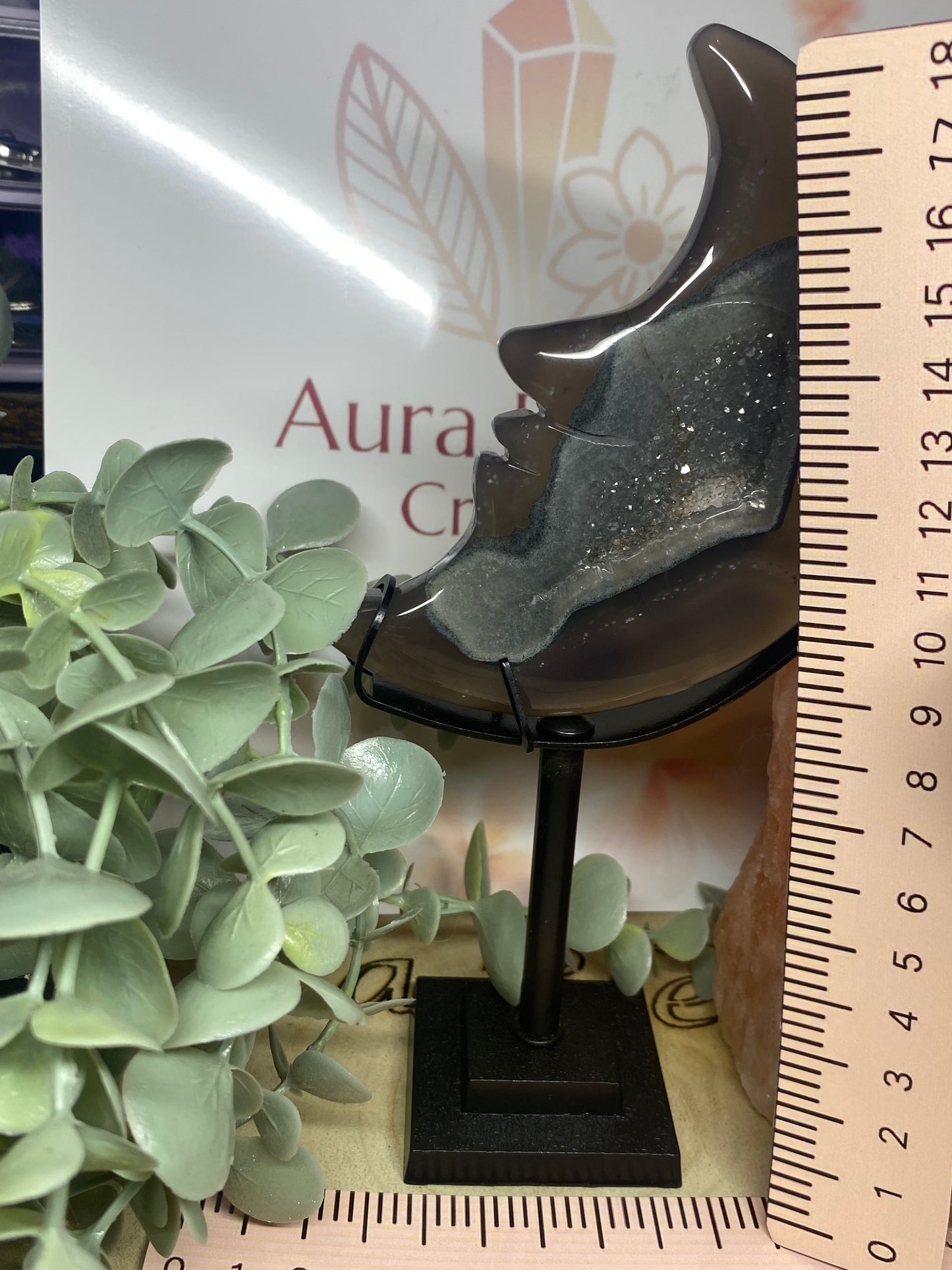 Druzy Agate moon in stand
